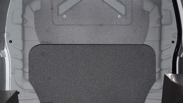 Bescherming tussenwand in hout2